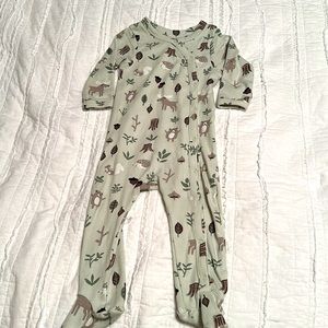 Nordstrom brand woodland animal snap Footie